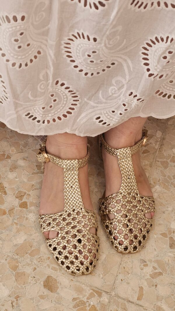 5137 Sandalia plana oro - Imagen 3