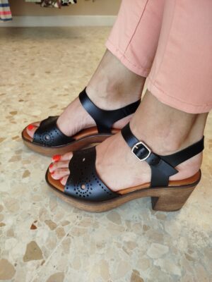 5341 Sandalia negra