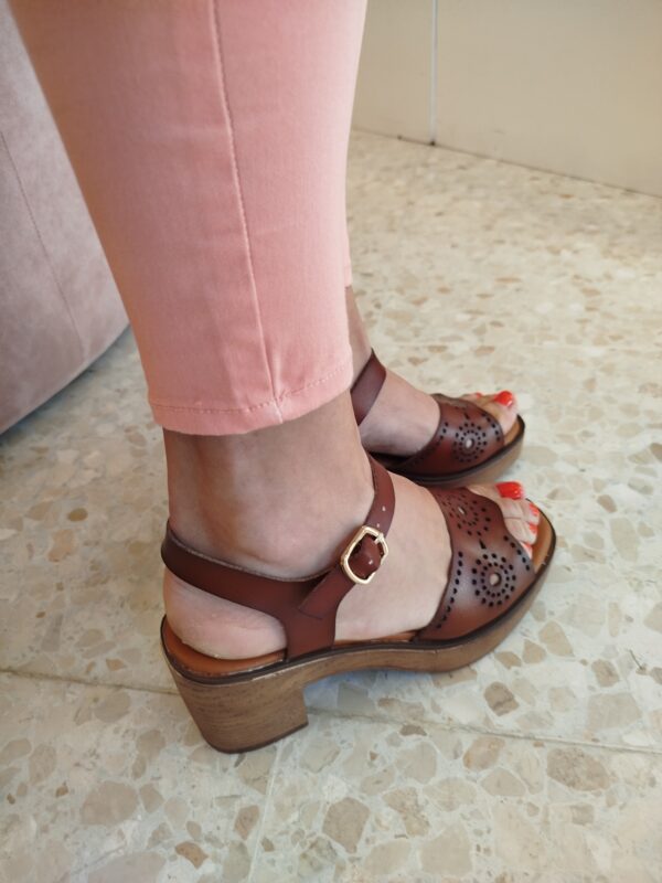 5340 Sandalias cuero - Imagen 2