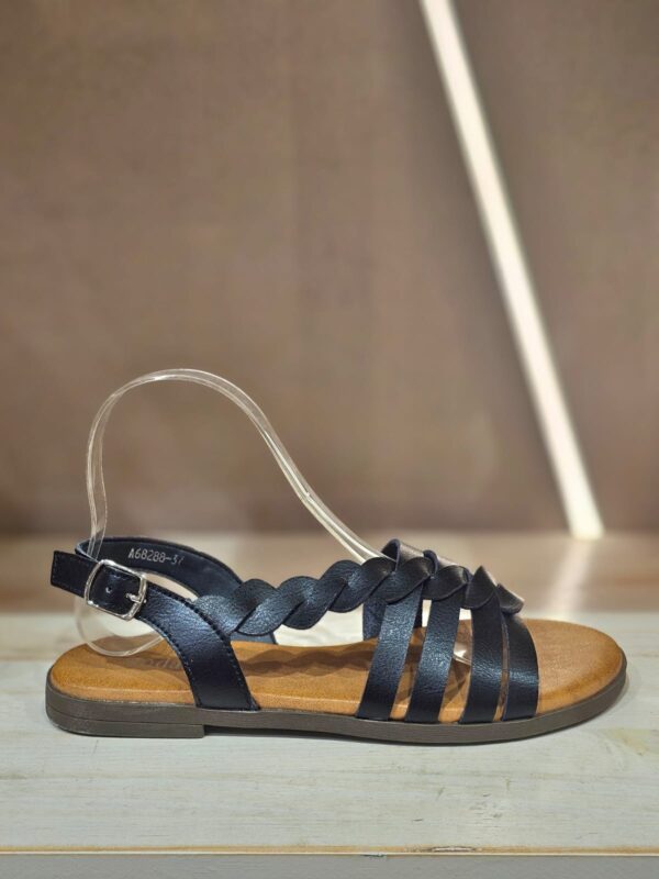 5451 Sandalia plana trenza negra - Imagen 2