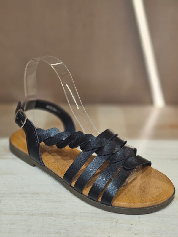 5451 Sandalia plana trenza negra