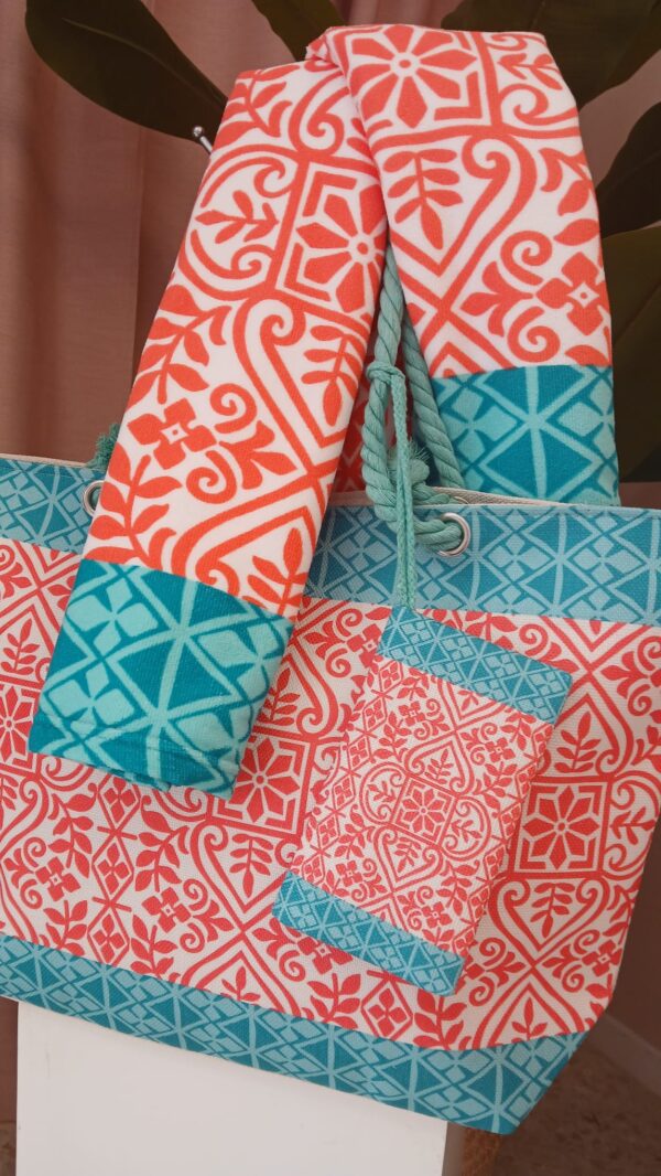 5505 Bolso + neceser+ toalla - Imagen 5