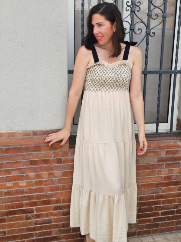 5988 Vestido beige