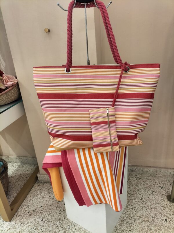 5517 Bolso + neceser + toalla
