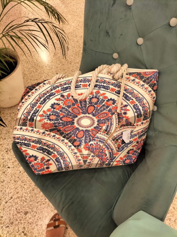 5588 Bolso + neceser + toalla