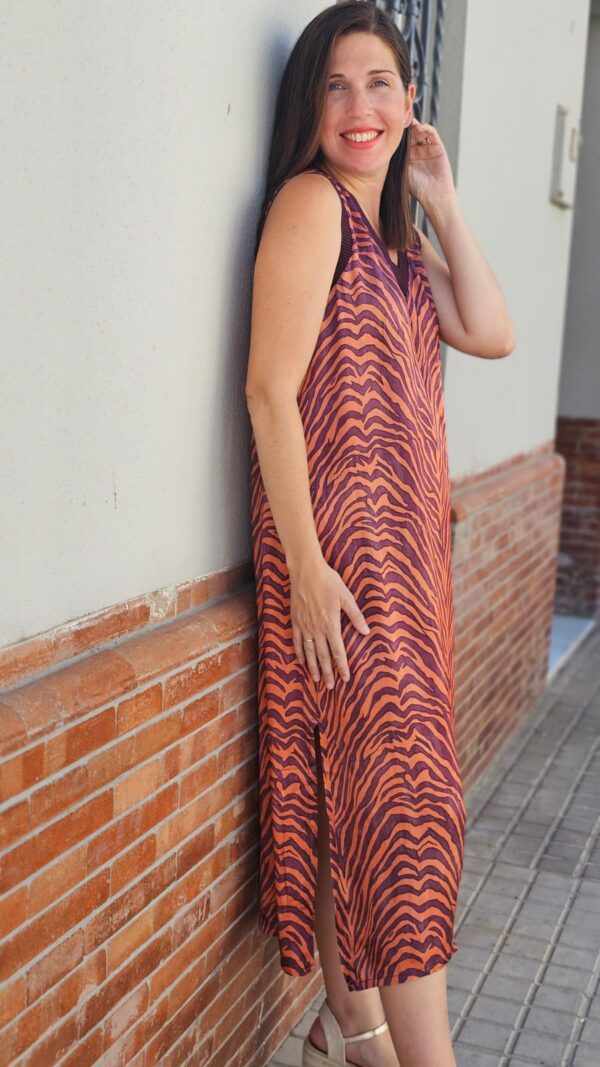 5688 Vestido naranja - Imagen 3