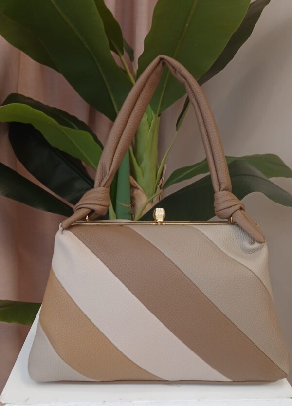 5746 Bolso