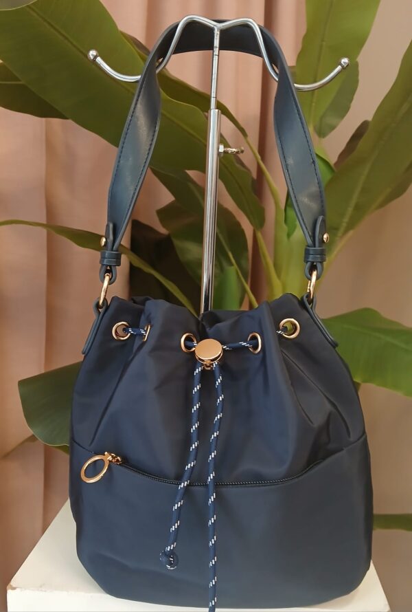 5758 Bolso