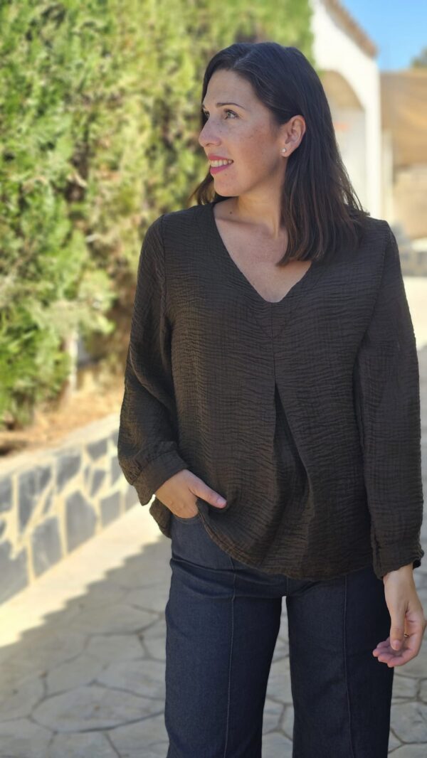 5719 Blusa negra - Imagen 4