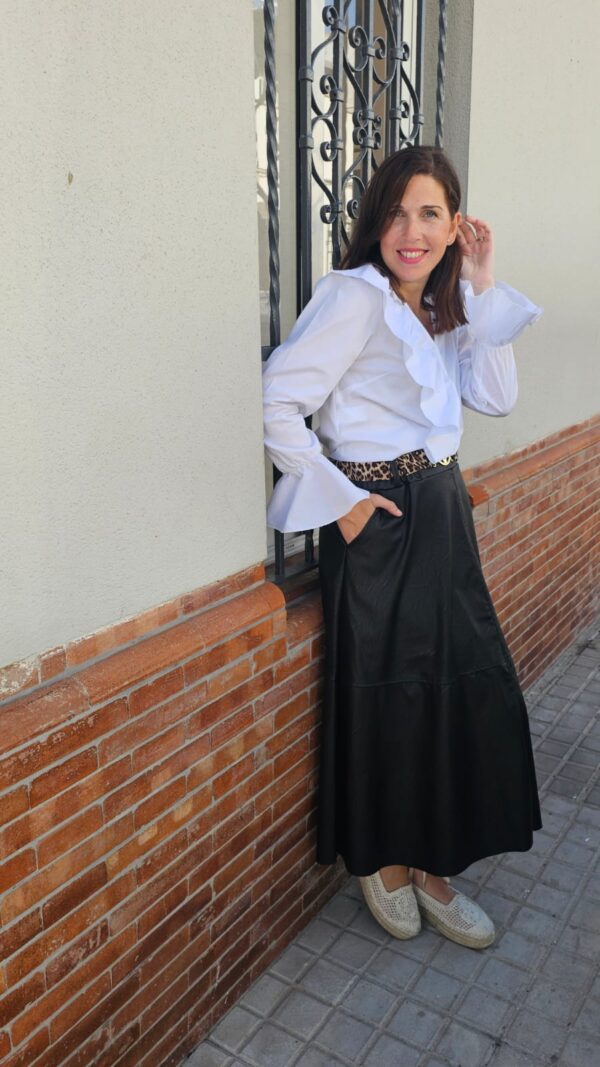 5833 Falda poli negra - Imagen 4
