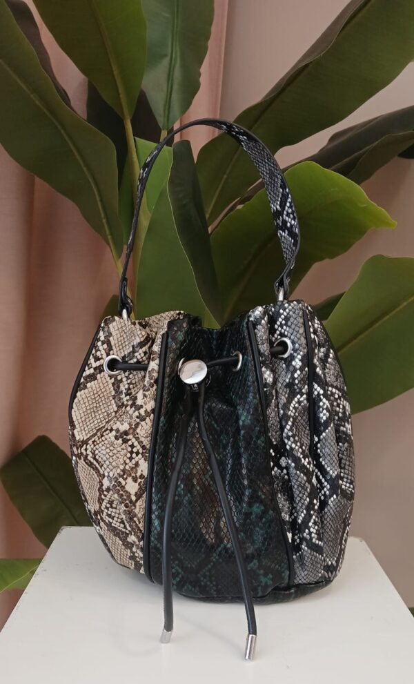 5934 Bolso