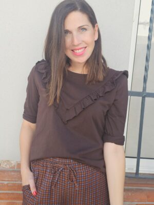 5887 Camiseta marrón