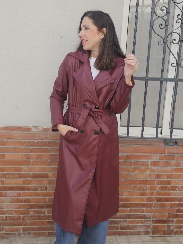 6098 Gabardina piel burdeos - Imagen 5