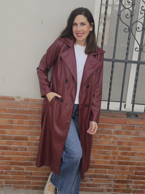 6098 Gabardina piel burdeos - Imagen 4