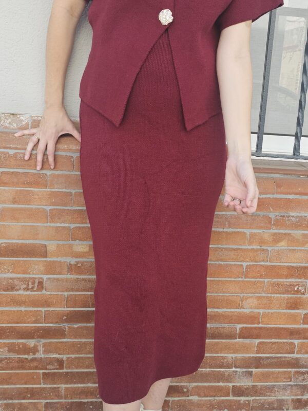 6127 Falda Burdeos - Imagen 4