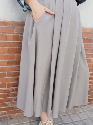 6140 Falda beig cinturon