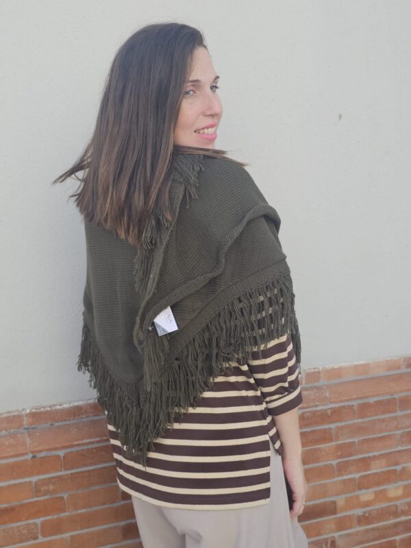 6165 poncho verde - Imagen 2