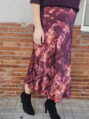 6333 Falda raso morada-buganvilla