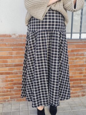 6586 Falda Cuadros Negra