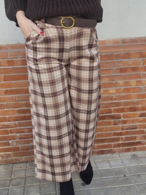 6613 Pantalón Cuadro Pequeño