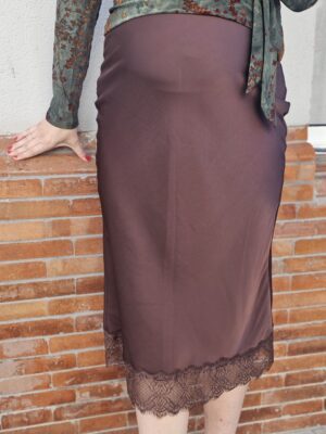 6656 Falda saten marron