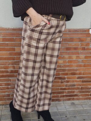 6613 Pantalón Cuadro Pequeño