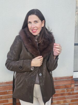 6711 abrigo pelo marron