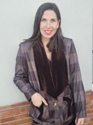 6706 Chaqueta cuadro marrón