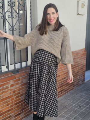 6586 Falda Cuadros Negra