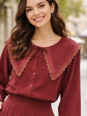 7018 Blusa cuello burdeos