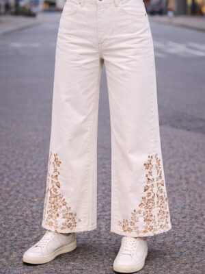 7908 Vaquero blanco bordado